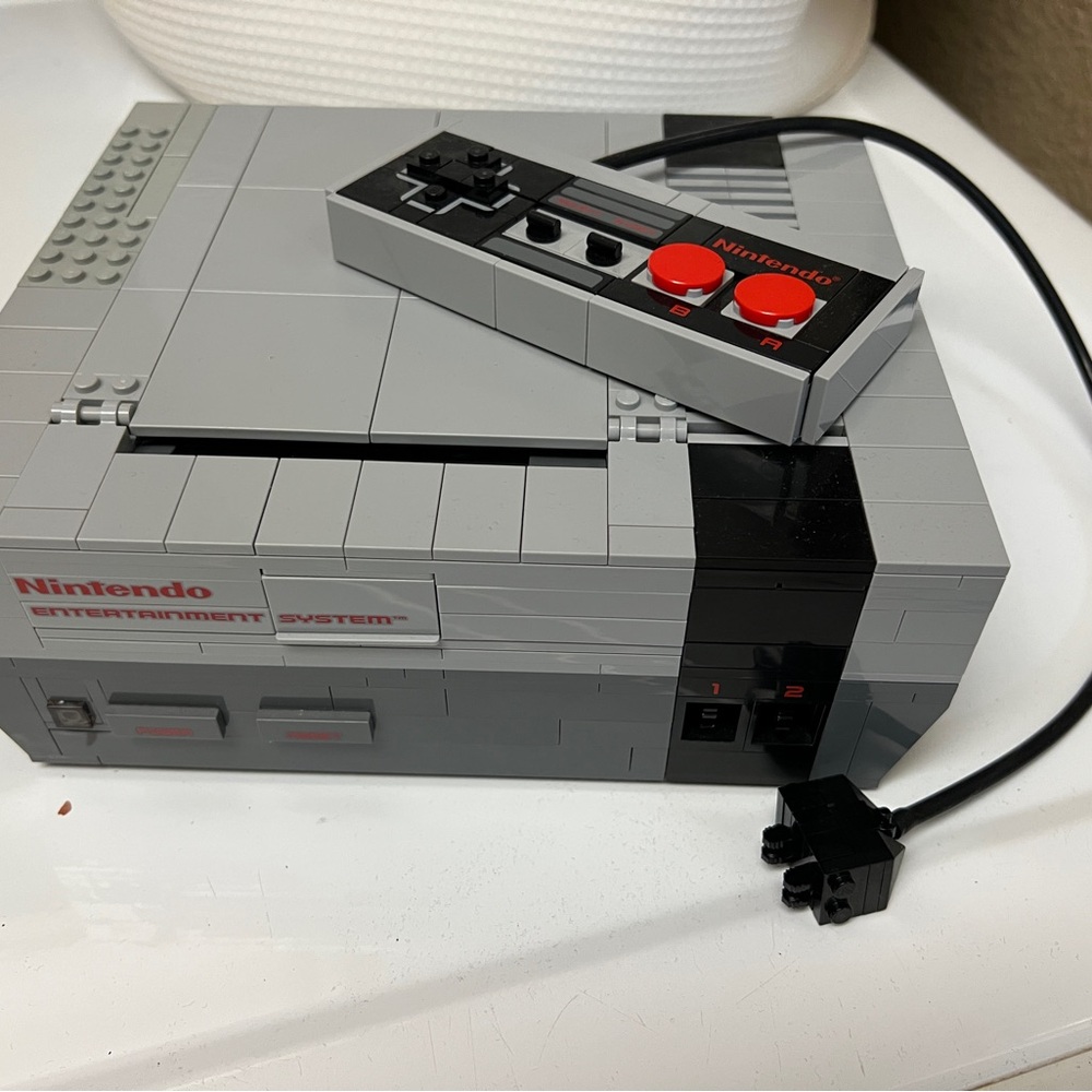 Nintendo Gray Video Game Console with Controller and Game disk lego set